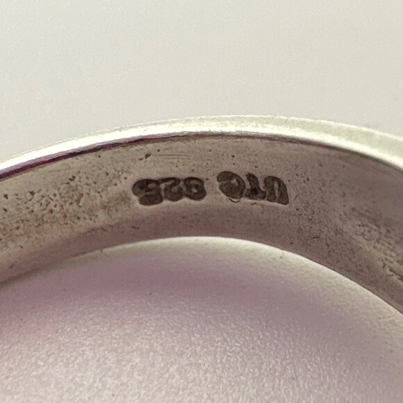 VTG Sterling Silver 925 Amethyst Three-Stone Prong Set Ring Size 8.5 Fit - Picture 5 of 10